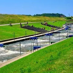 Kolna Kraków: Tor kajakowy, rafting i atrakcje. Twój przewodnik!