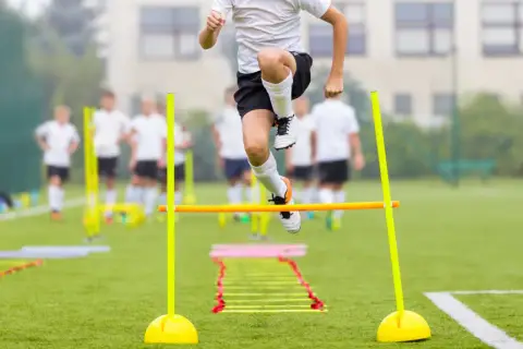 Skuteczny trening piłkarski: Kompleksowy przewodnik krok po kroku