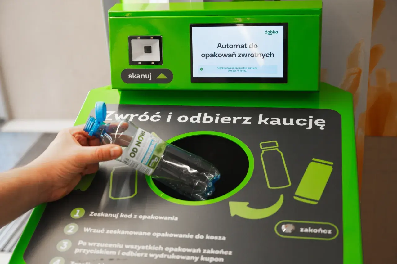Żabka: Jakie mięśnie rzeźbi? Zbuduj sylwetkę z ekspertem!